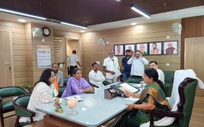 लाल डोरा क्षेत्रवासियों को प्रॉपर्टी सर्टिफिकेट जारी करने के कार्य में लाएं तेजी – महापौर