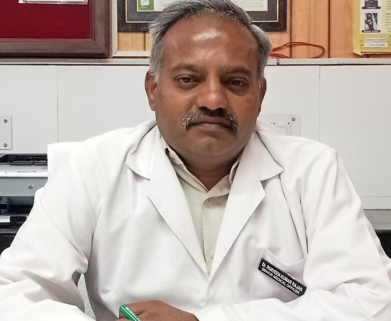 जानवरों के काटने पर लापरवाही न बरतें, रेबीज से बचाव के लिए तुरंत करें प्राथमिक उपचार व टीकाकरण – एसएमओं डॉ. प्रवीण कुमार