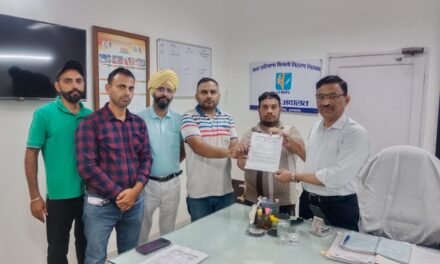 आल हरियाणा पावर कारपोरेशन वर्कर यूनियन ने मांगों को लेकर बिजली मंत्री व अतिरिक्त मुख्य सचिव (बिजली विभाग) हरियाणा सरकार के नाम ज्ञापन सौंपा