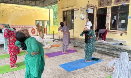 आरोग्य मंदिर बाड़ा अंबाला में रजोनिवृत्ति के बारे में जन-जागरूकता शिविर का आयोजन किया