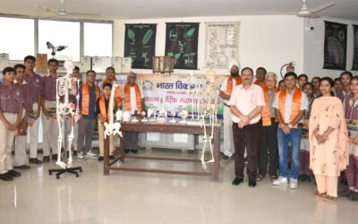 पुलिस डीएवी पब्लिक स्कूल में बायोलॉजी लैब के लिए उच्च गुणवत्ता के हार्ट मॉडल, किडनी मॉडल, आईज मॉडल, टीथ मॉडल, स्कल, स्पाइन मॉडल, बॉल एंड सॉकेट जॉइंट्स मॉडल तथा स्केलेटन मॉडल डोनेट किए