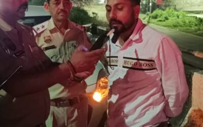 नशा करके वाहन चलाने वालों के अंबाला ट्रैफिक पुलिस ने काटे 23 चालानआमजन से अपील यातायात नियमों की करें पालना, नशा करके ना चलाएं वाहन