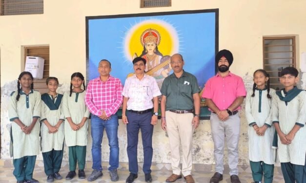 अंबाला में चल रही जिला विद्यालय खेल प्रतियोगिता अंबाला में लड़कियों की अंडर 14 हैंडबॉल प्रतियोगिता में खंड अंबाला छावनी ने प्रथम स्थान प्राप्त किया