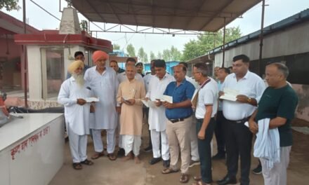 गौ-सेवा को बढ़ावा देने हेतु कृषि एवं किसान कल्याण मंत्री श्याम सिंह राणा ने पांच गौशालाओं को वितरित किए 33.93 लाख 450 रुपए के चारा अनुदान चैक