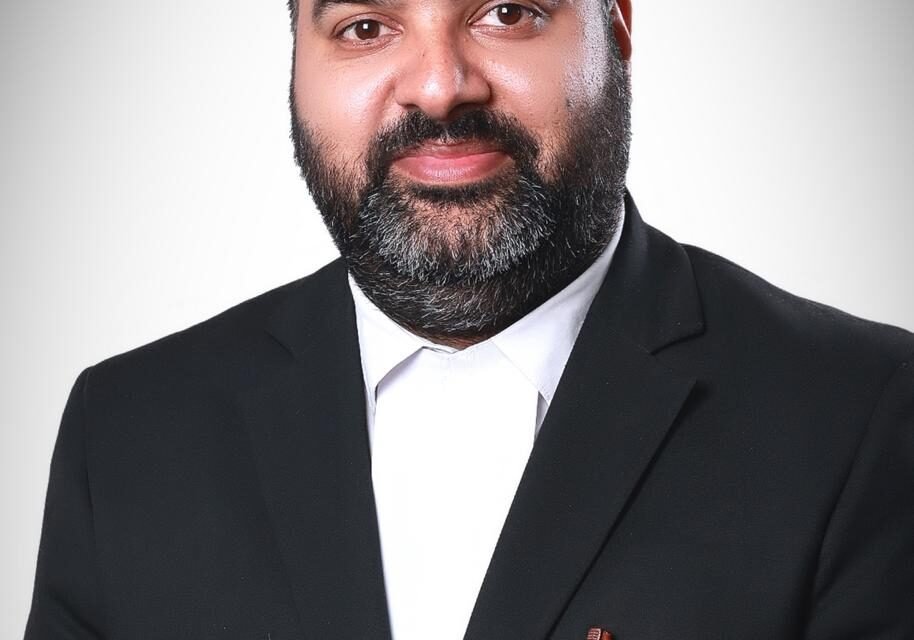 समाजसेवी व एडवोकेट हर्ष साहनी ने सिविल अस्पताल अंबाला की इमरजेंसी के बाहर पार्किंग निशुल्क करने की मांग की