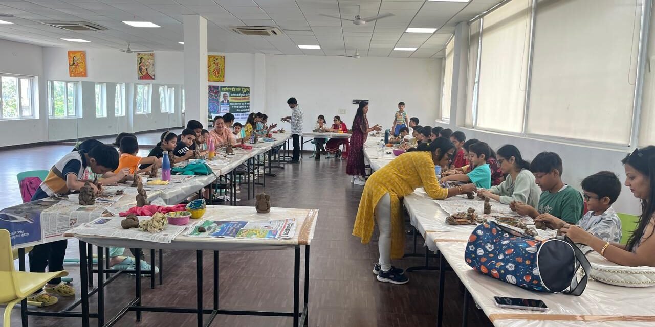 बी.पी. जैन स्किल डेवलपमेंट सेंटर में सम्पन्न हुई निःशुल्क गणेश कार्यशाला