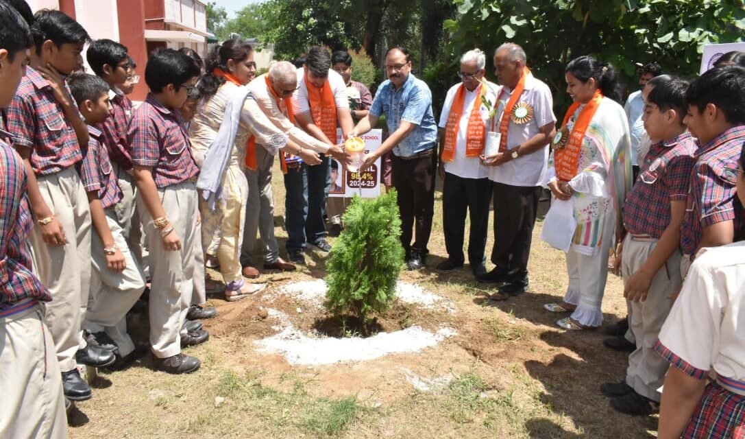 हरित महोत्सव 2025 : स्मृतिवन के संग पर्यावरण संरक्षण की नई पहल