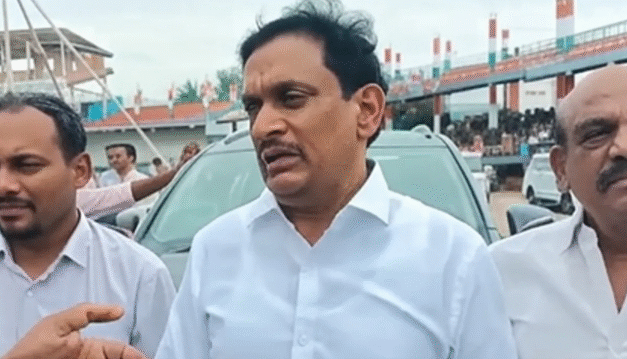 विजयवाड़ा ने 7,400 पर्यावरण अनुकूल गणेश प्रतिमाओं से बनाया विश्व रिकॉर्ड : सांसद के. शिवनाथ