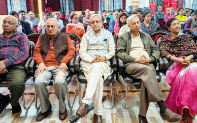 वीरेन और गिर्दा दोनों ने दी जनता और समाज के संघर्षों को लेखनी व स्वर