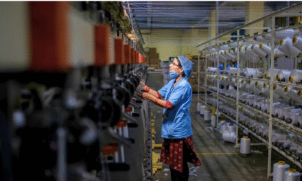 तिरुपुर, नोएडा, सूरत की निर्यात इकाइयों ने उत्पादन रोका