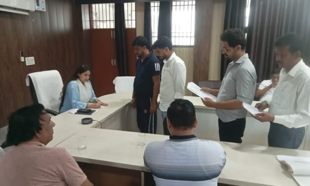 एसडीएम शिवजीत भारती ने सुनी समस्याएं, संबंधित विभागों के अधिकारियों को दिए शीघ्र समाधान के निर्देश