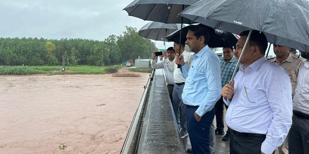 घग्घर नदी के जलस्तर में आई आंशिक कमी, तटबंधों की सुरक्षा पर अधिकारियों की कड़ी निगरानी
