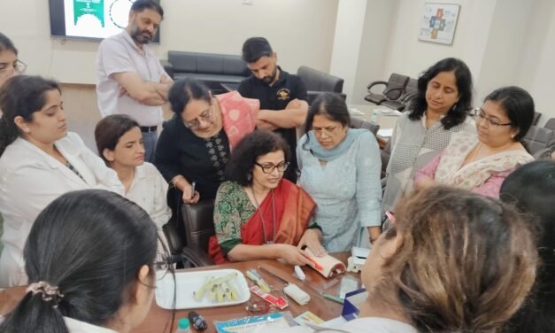 आदेश में महिलाओं के लिए परिवार नियोजन के लिए आधुनिक आसान प्रक्रिया शुरू