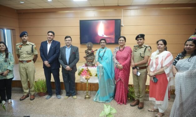 लीगल अवेयरनेस और साइबर क्राइम विषय पर जागरूकता कार्यक्रम आयोजित