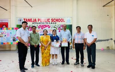 भारत विकास परिषद शाखा ने तनेजा पब्लिक स्कूल में गुरु वंदन छात्र अभिनंदन कार्यक्रम का किया आयोजन