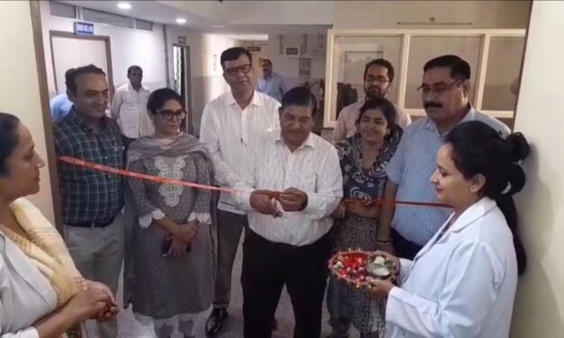 स्वस्थ नारी ओर सशक्त परिवार अभियान के तहत स्वास्थ्य विभाग ने लगाया हेल्थ चेकअप कैंप,370 मरीजो ने उठाया लाभ