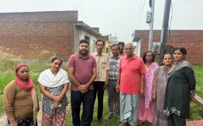 अंबाला शहर मोती नगर के लोगों ने सड़क समस्या को लेकर समाजसेवी हर्ष साहनी से लगाई गुहार