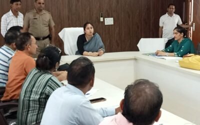 निर्वाचन पंजीयन अधिकारी एवं एसडीएम शिवजीत भारती ने सुपरवाइजरों की बुलाई बैठक