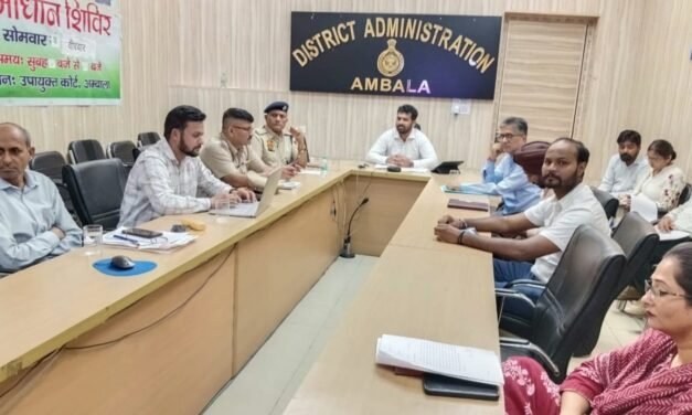 जिस विभाग से संबंधी जो भी शिकायतें लम्बित है उन्हें जल्द से जल्द निपटाना सुनिश्चित करें: नगराधीश अभिषेक गर्ग