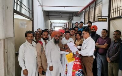 रोडवेज कर्मचारियों ने मनाया मांग दिवस, महानिदेशक व महाप्रबंधक के नाम सौपे गए मांग पत्र,मांग पूरी न करने पर किया जाएगा आन्दोलन