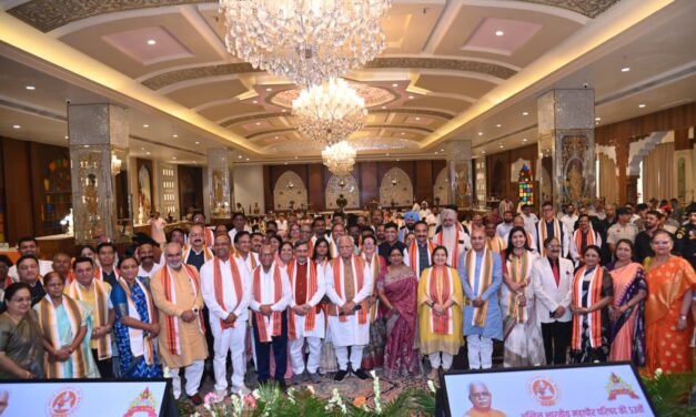 सफाई और स्वच्छता पर ध्यान दें, हमें सारा देश स्वच्छ बनाना है- केंद्रीय मंत्री मनोहर लाल