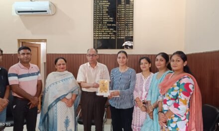 डीएवी कॉलेज की एमकॉम छात्रा राजनदीप कौर ने यूनिवर्सिटी में हासिल किया दूसरा स्थान