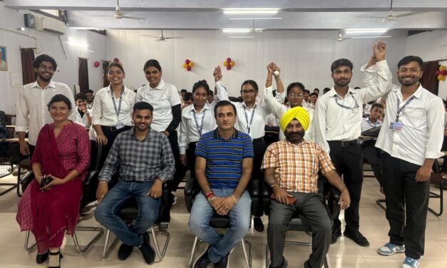 गर्वमेंट पॉलिटेक्निक मैकेनिकल विभाग द्वारा इंजीनियर दिवस  पर क्विज प्रतियोगिता का किया आयोजन