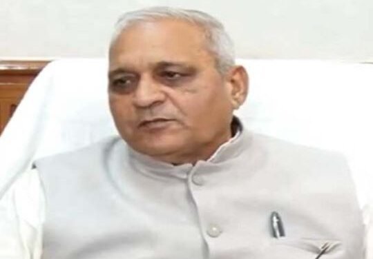 कैबिनेट मंत्री रणबीर सिंह गंगवा ने जलभराव से हुए नुकसान के आंकलन के दिए निर्देश