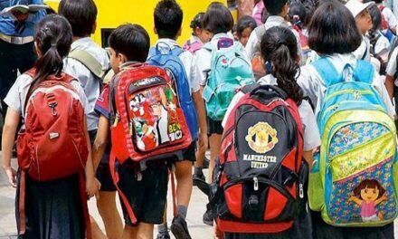 चंडीगढ़ में स्कूल बैग नीति की अनदेखी, बच्चों के कंधों पर बढ़ता बोझ