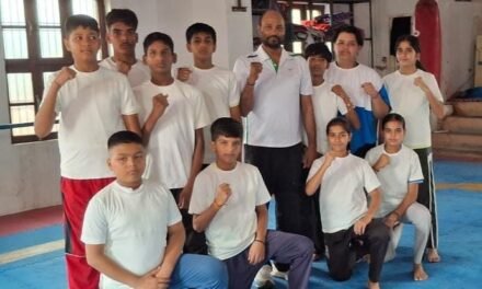 यामीन स्पोर्ट्स अकादमी के खिलाडी मार्शल आर्ट्स चैंपियनशिप मे हिस्सा लेने दिल्ली रवाना