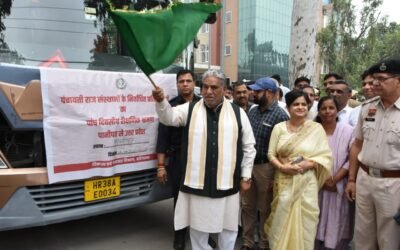 पांच दिवसीय एक्सपोजर विजिट को मंत्री कृष्ण लाल पंवार ने हरी झंडी दिखा कर किया रवाना।