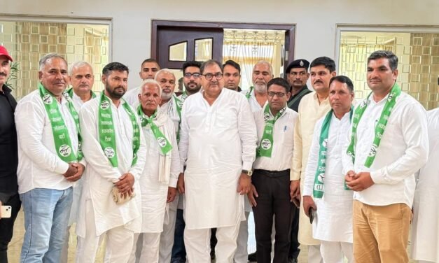 कांग्रेस और जेजेपी में विभिन्न महत्वपूर्ण पदों पर रहे प्रबुद्ध लोगों ने इनेलो पार्टी का थामा दामन