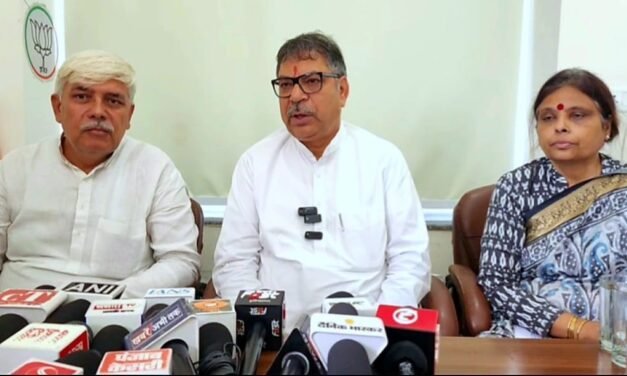 सेवा पखवाड़ा भाजपा की नीतियों का दर्पण : डा. सतीश पूनिया