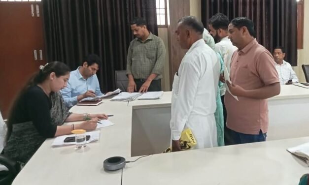 नारायणगढ़ में उपमंडल स्तर पर आयोजित हुआ समाधान शिविर, समाधान शिविर बना आमजन की आवाज, एसडीएम शिवजीत भारती ने तुरंत की कार्रवाई