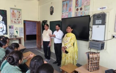 किशोर न्याय जागरूकता अभियान के तहत छात्रों को दी गई कानूनी जानकारी