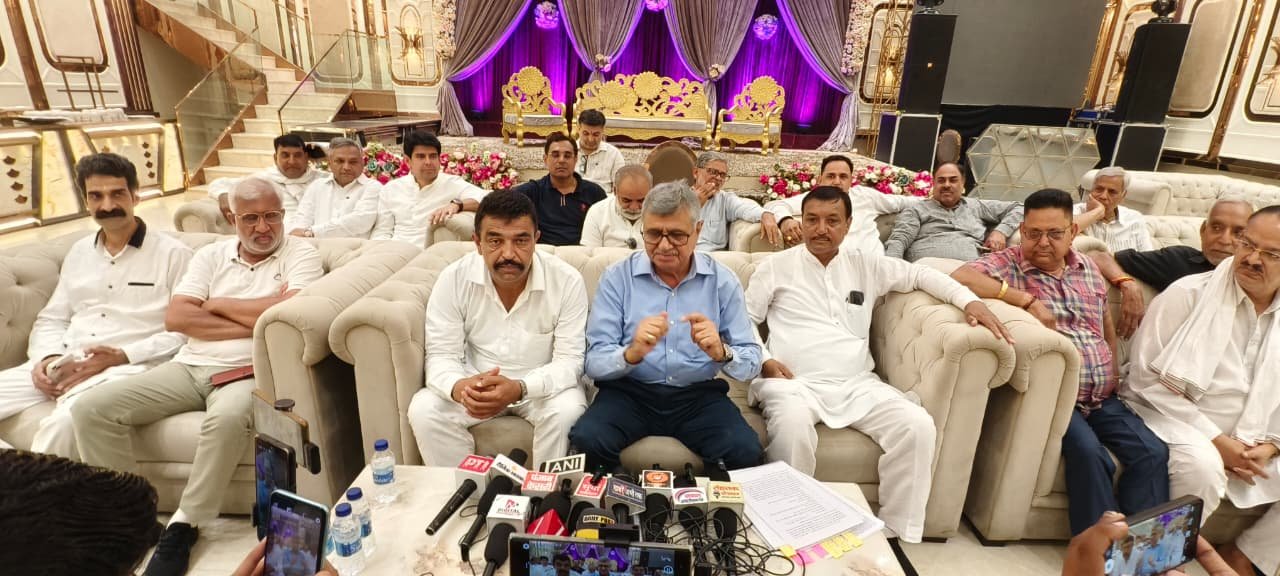 विपक्ष का विधायक हूँ लेकिन अपने शहर के विकास के लिए, समस्या समाधान के लिए निरंतर प्रयासरत हूँ – बत्तरा