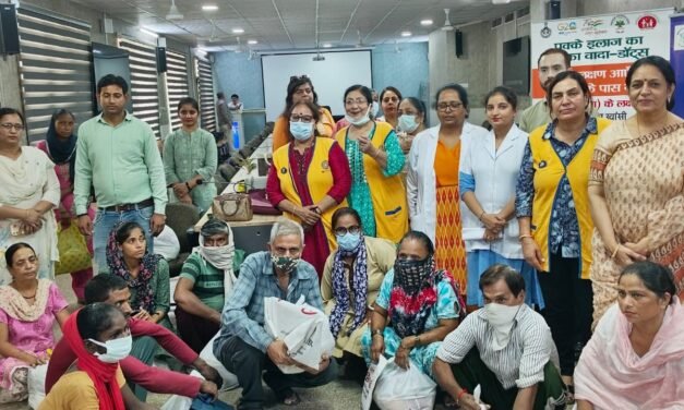 नागरिक अस्पताल में कार्यक्रम आयोजित, 100 टीबी मरीजों को राशन वितरित किया