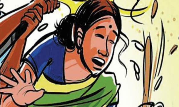 बुजुर्ग महिला से मारपीट, मामला दर्ज