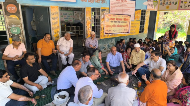 भाविप गीता  गोपाल शाखा अंबाला शहर ने गोग्रास एवं यज्ञ-हवन कार्यक्रम संपन्न