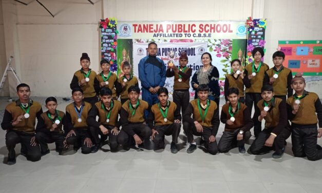 स्टेट क्रिकेट टूर्नामेंट 2025-26 में तनेजा पब्लिक स्कूल का शानदार प्रदर्शन, विभिन्न वर्गों में छात्रों ने हासिल की उपलब्धियां