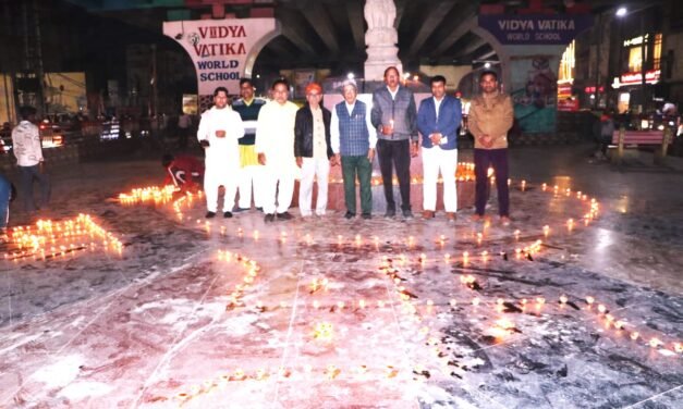 पानीपत में गीता महोत्सव के अंतिम दिन भव्य दीपोत्सव, सैकड़ों नागरिक हुए शामिल