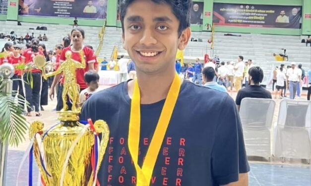 जिला स्तर की बैडमिंटन प्रतियोगिता में हृदय अग्रवाल की दोहरी जीत, एस.डी. विद्या स्कूल हुआ गौरवान्वित