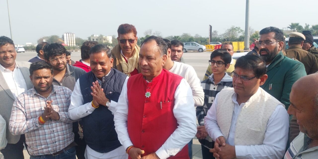 उचाना-नरवाना में दिखे चातुर्मास जैसे रंग, गुरु अरुण चंद्र महाराज के प्रवचनों में उमड़ी श्रद्धालुओं की भीड़