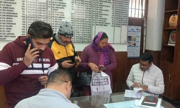 नारायणगढ़ में समाधान शिविर आयोजित, नायब तहसीलदार सुनील कुमार ने सुनीं जनसमस्याएं