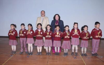 पुलिस डीएवी पब्लिक स्कूल अंबाला में ग्रैंडपेरेंट्स डे समारोह, 400 बच्चों ने दी प्रस्तुति