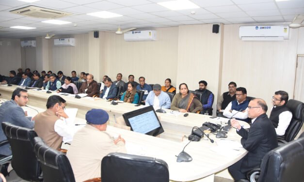 जन शिकायतों का समयबद्ध निपटारा करें अधिकारी : डीसी डॉ. विवेक भारती