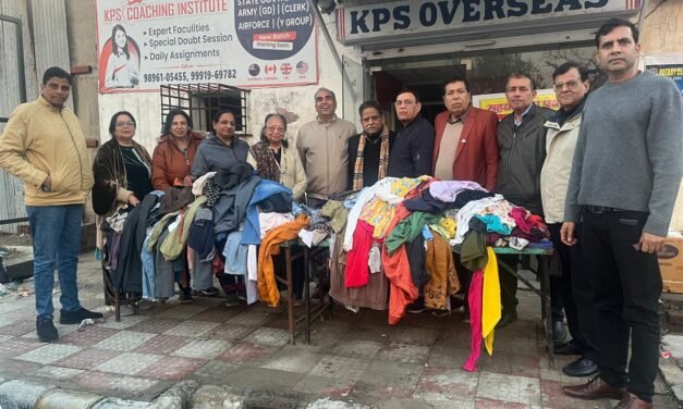 रोटरी क्लब इंडस्ट्रियल एरिया की गर्म कपड़ा वितरण परियोजना का समापन