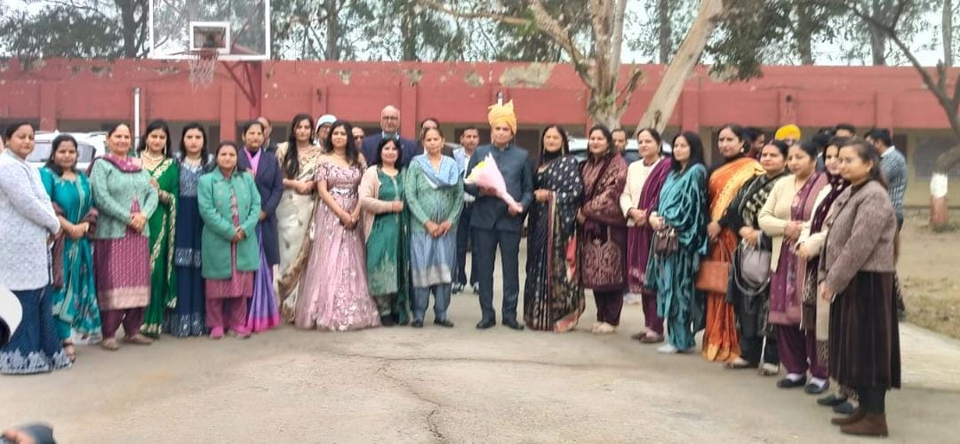 राजकीय वरिष्ठ माध्यमिक विद्यालय सपेहड़ा से अंग्रेजी प्राध्यापक रामनिवास सैनी सेवानिवृत्त