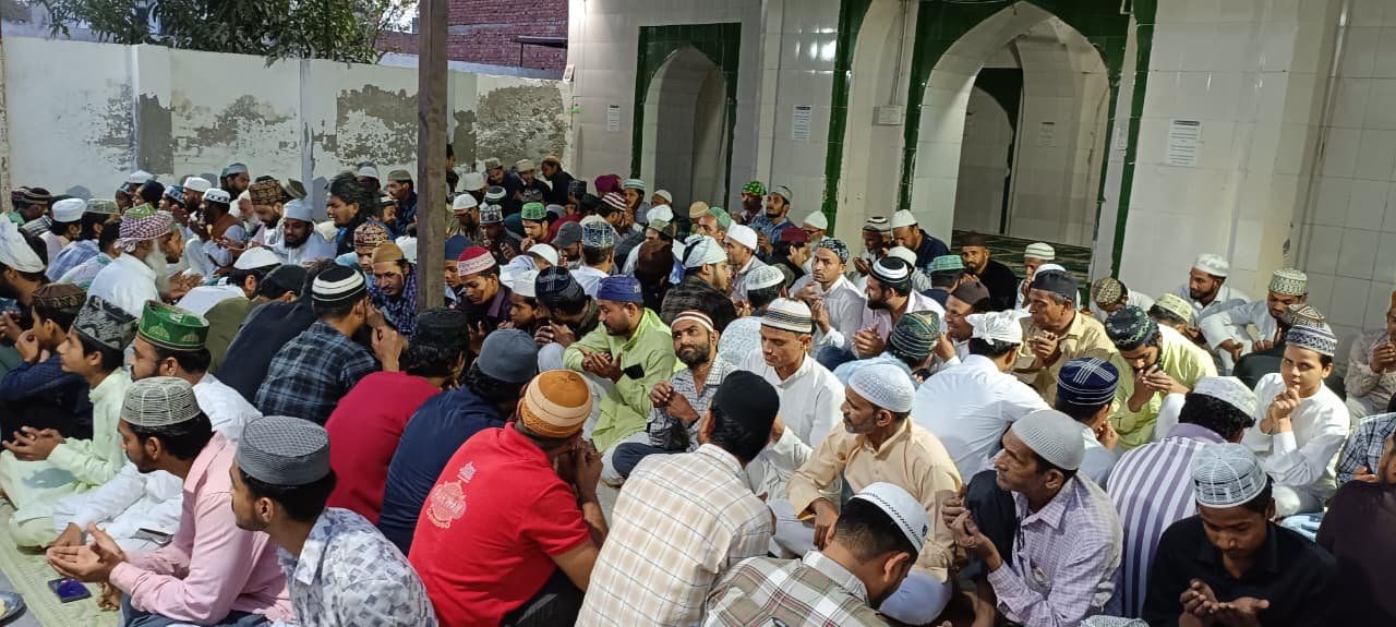 अंबाला की बादशाही मस्जिद में इफ्तार पार्टी, अमन और शांति के लिए मांगी गई दुआ