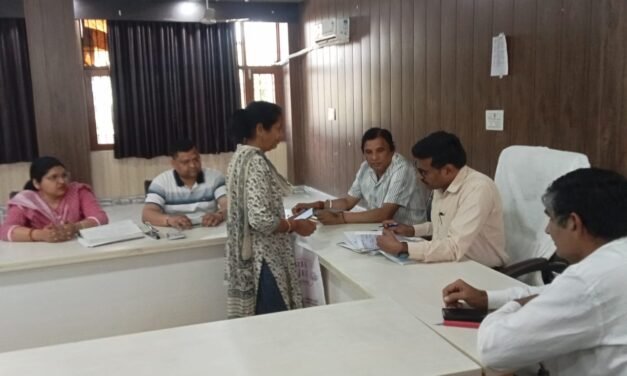 नारायणगढ़ समाधान शिविर में सुनी गईं लोगों की समस्याएं, अधिकारियों को दिए निर्देश